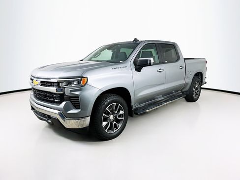 Used 2023 Chevrolet Silverado 1500 LT image 3