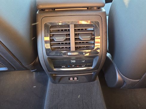 Used 2022 BMW X3 sDrive30i w/ M Sport Package 2 image 13