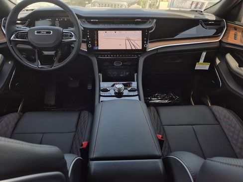 New 2026 Jeep Grand Cherokee L Summit image 15