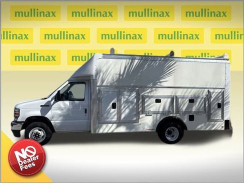 New 2025 Ford E-450 and Econoline 450 Super Duty w/ Power Equipment Group image 2