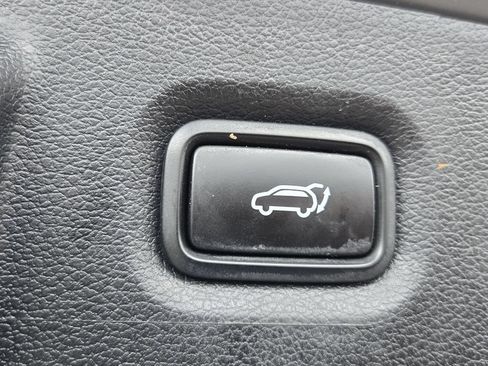 Certified 2023 Hyundai Santa Fe Limited w/ Cargo Package AWD/4WD image 15
