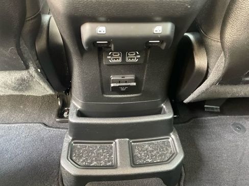 Used 2025 Jeep Wrangler Unlimited Rubicon 4xe w/ Safety Group AWD/4WD image 19