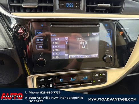 Used 2017 Toyota Corolla LE image 14