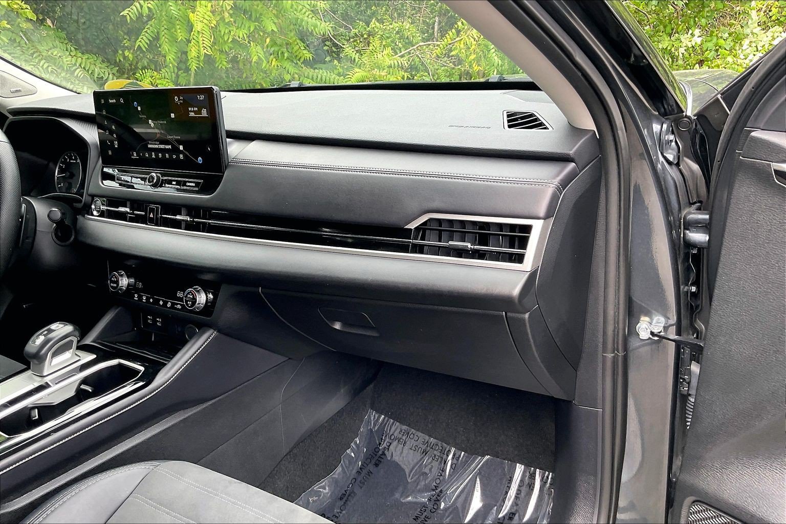 Used 2025 Mitsubishi Outlander SE FWD image 15