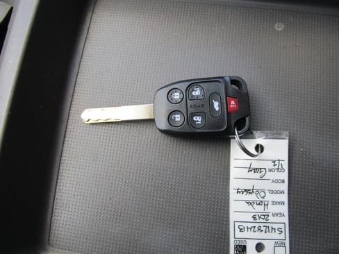 Used 2013 Honda Odyssey EX-L image 17