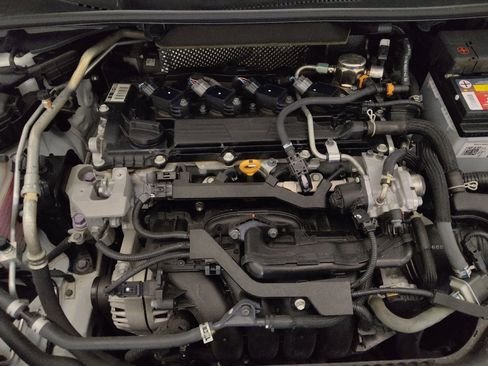 Used 2022 Toyota Corolla SE FWD image 30