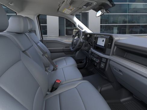 New 2026 Ford F250 XL w/ FX4 Off-Road Package AWD/4WD image 13