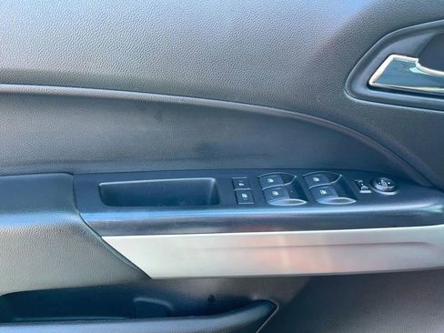 Used 2019 Chevrolet Colorado LT w/ LT Convenience Package RWD image 19