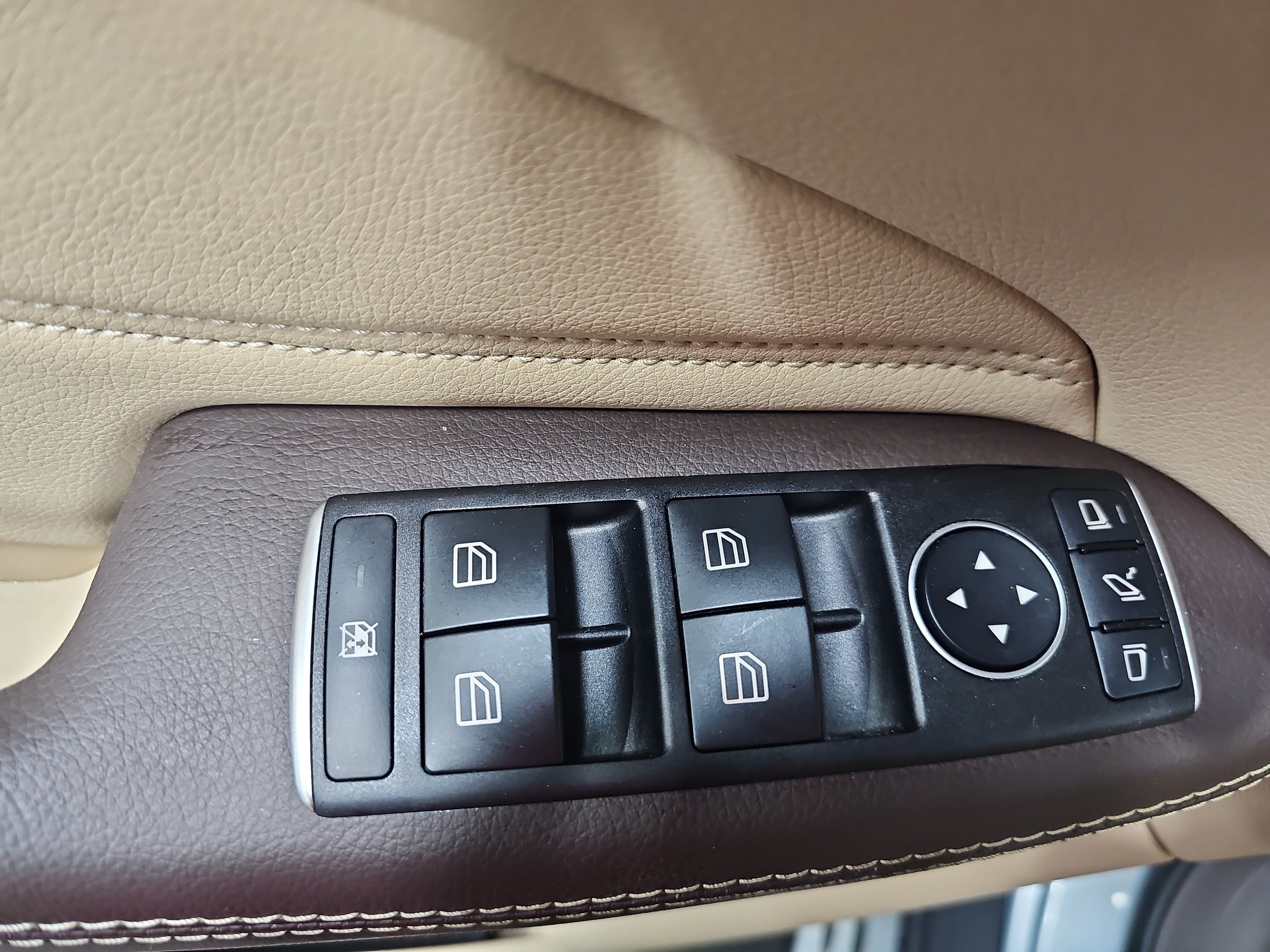 Used 2017 Mercedes-Benz GLE 350 image 29