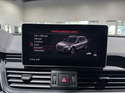 Used 2019 Audi SQ5 Prestige w/ Prestige Package AWD/4WD image 66