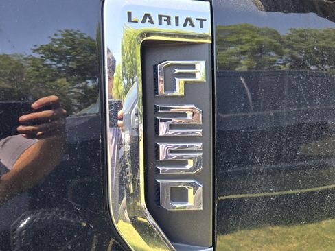Used 2022 Ford F250 Lariat w/ Tremor Off-Road Package AWD/4WD image 10