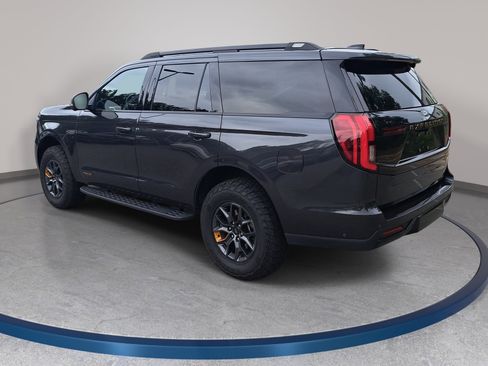 Used 2025 Ford Expedition Tremor AWD/4WD image 7