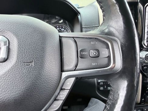 Used 2019 RAM 1500 Laramie image 15
