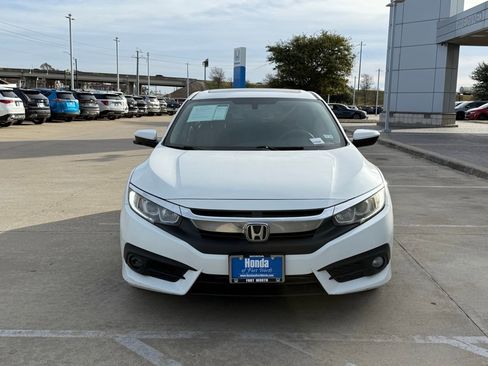 Used 2017 Honda Civic EX-T image 8