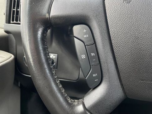 Used 2020 Chevrolet Express 3500 w/ Driver Convenience Package RWD image 14