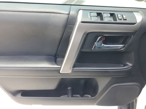 Certified 2024 Toyota 4Runner SR5 Premium w/ Moonroof Package AWD/4WD image 19