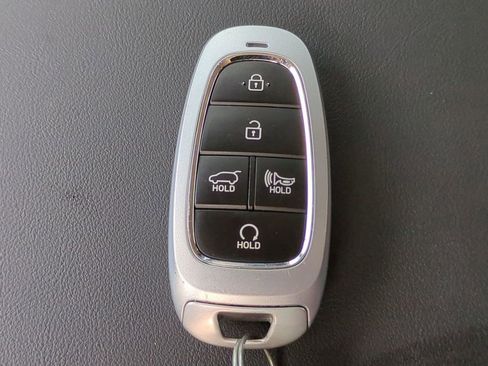 Used 2025 Hyundai Palisade Limited image 32