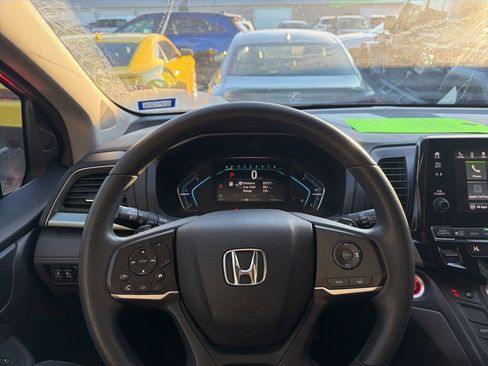 Used 2018 Honda Odyssey EX image 15