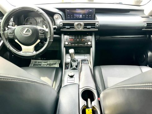 Used 2017 Lexus IS 200t w/ Navigation System Package RWD image 20