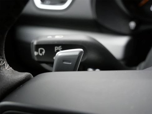 Used 2021 Porsche 718 Cayman GT4 image 18