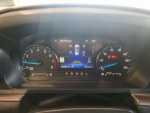 Certified 2021 Ford Explorer Limited w/ Equipment Group 301A image 8