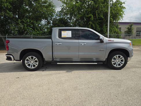 Used 2024 Chevrolet Silverado 1500 LTZ w/ LTZ Premium Texas Edition AWD/4WD image 2