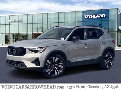 Used 2023 Volvo XC40 B4 Plus w/ Protection Package Premier