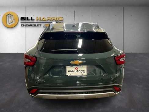 New 2026 Chevrolet Trax LT w/ Driver Confidence Package FWD image 12