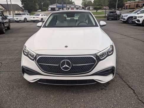 Certified 2025 Mercedes-Benz E 350 4MATIC Sedan image 8