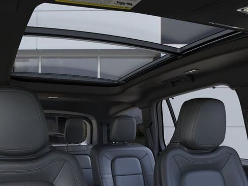 New 2026 Lincoln Aviator Reserve AWD/4WD image 22