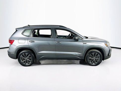 Certified 2023 Volkswagen Taos S FWD image 4