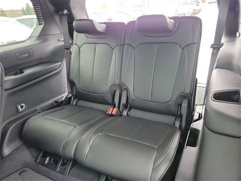 New 2025 Jeep Grand Cherokee L Limited w/ Trailer Tow Package image 23