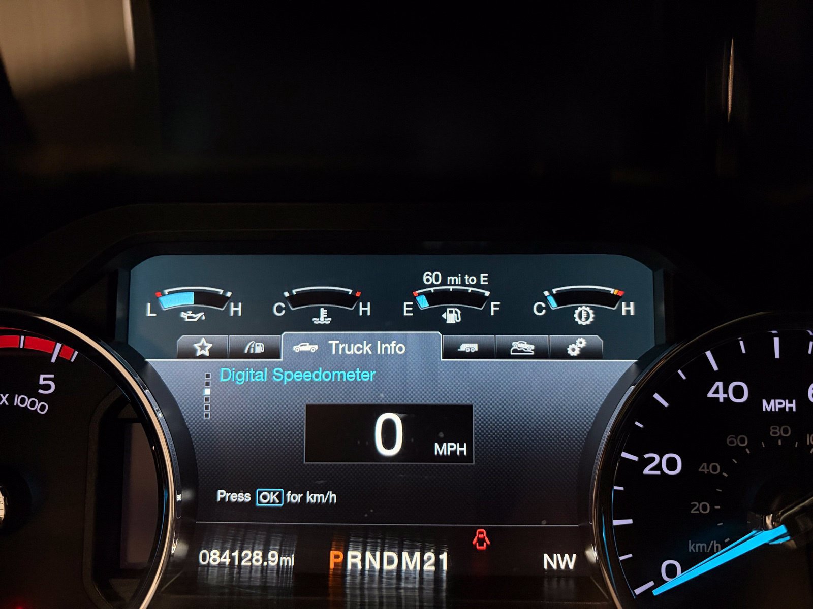 Used 2018 Ford F350 Lariat w/ Lariat Ultimate Package AWD/4WD image 19