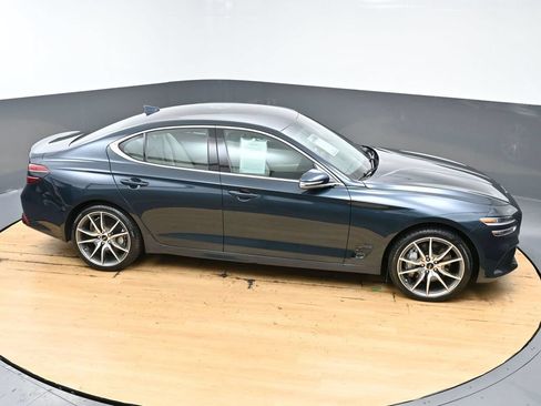 Used 2024 Genesis G70 2.5T AWD/4WD image 43