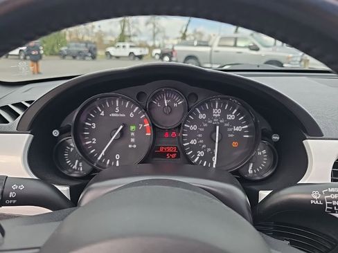 Used 2013 MAZDA MX-5 Miata Club image 16