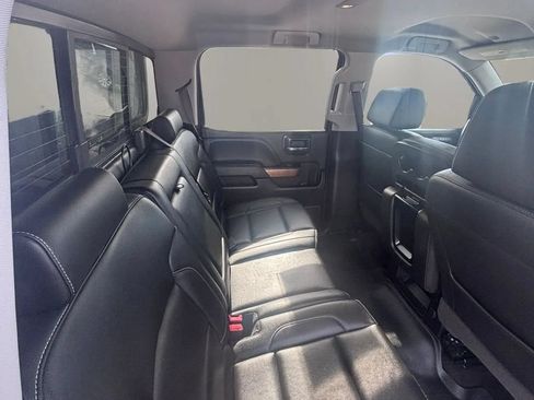 Used 2018 Chevrolet Silverado 1500 LTZ AWD/4WD image 30