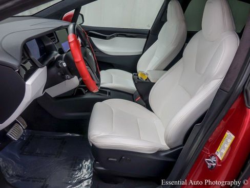 Used 2020 Tesla Model X Long Range image 12