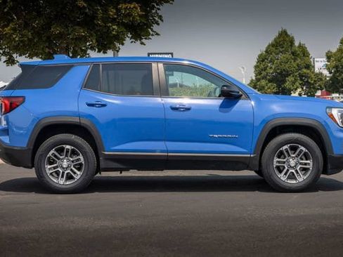 Certified 2026 GMC Terrain Elevation AWD/4WD image 5