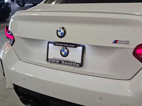 Used 2024 BMW M2 w/ Lighting Package RWD image 7