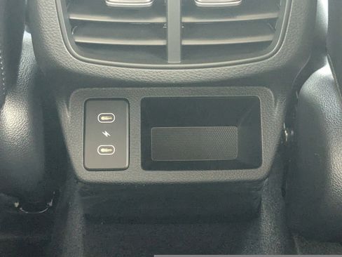 New 2026 Kia Seltos SX w/ SX Sunroof Package image 18