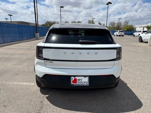 New 2025 Volvo EX30 Plus w/ Protection Package Premier image 5