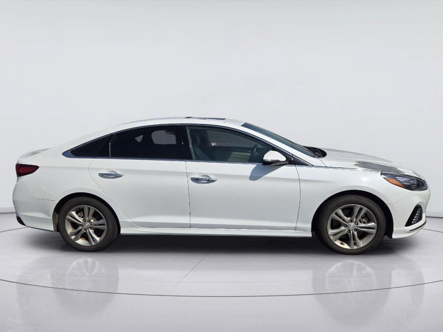 Used 2018 Hyundai Sonata Limited FWD image 4