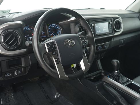 Used 2019 Toyota Tacoma SR5 image 24