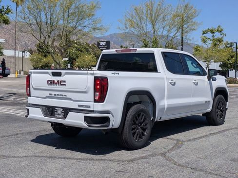 New 2026 GMC Sierra 1500 Elevation image 14