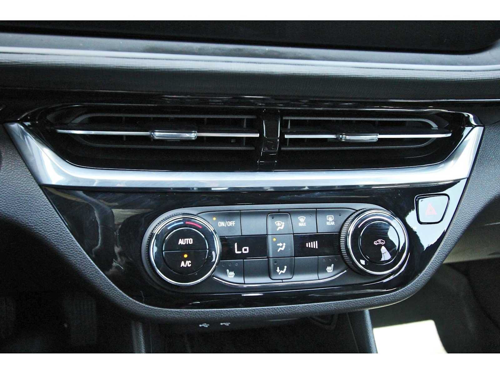 Used 2024 Buick Envista Sport Touring w/ Convenience I Package FWD image 24