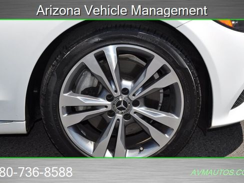 Used 2019 Mercedes-Benz C 300 Sedan image 18