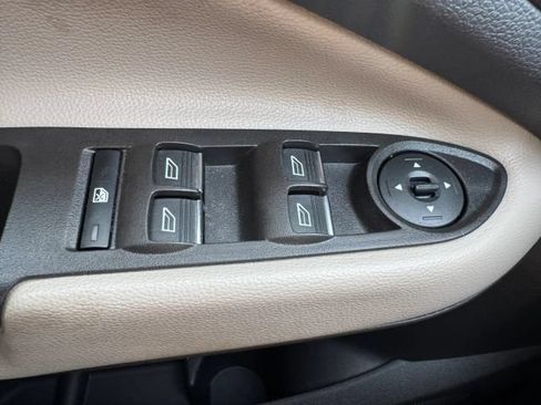 Used 2019 Ford Escape SEL AWD/4WD image 13
