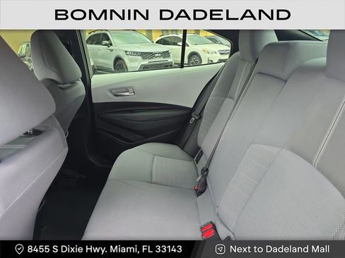Used 2021 Toyota Corolla SE image 11