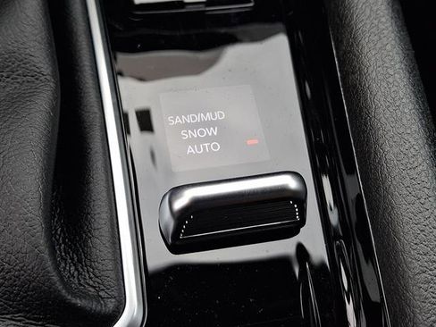 New 2026 Jeep Compass Limited w/ Sun, Sound & Navigation Group image 20