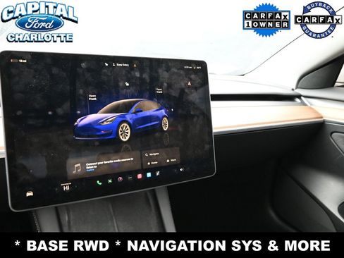 Used 2023 Tesla Model 3 Standard Range image 16